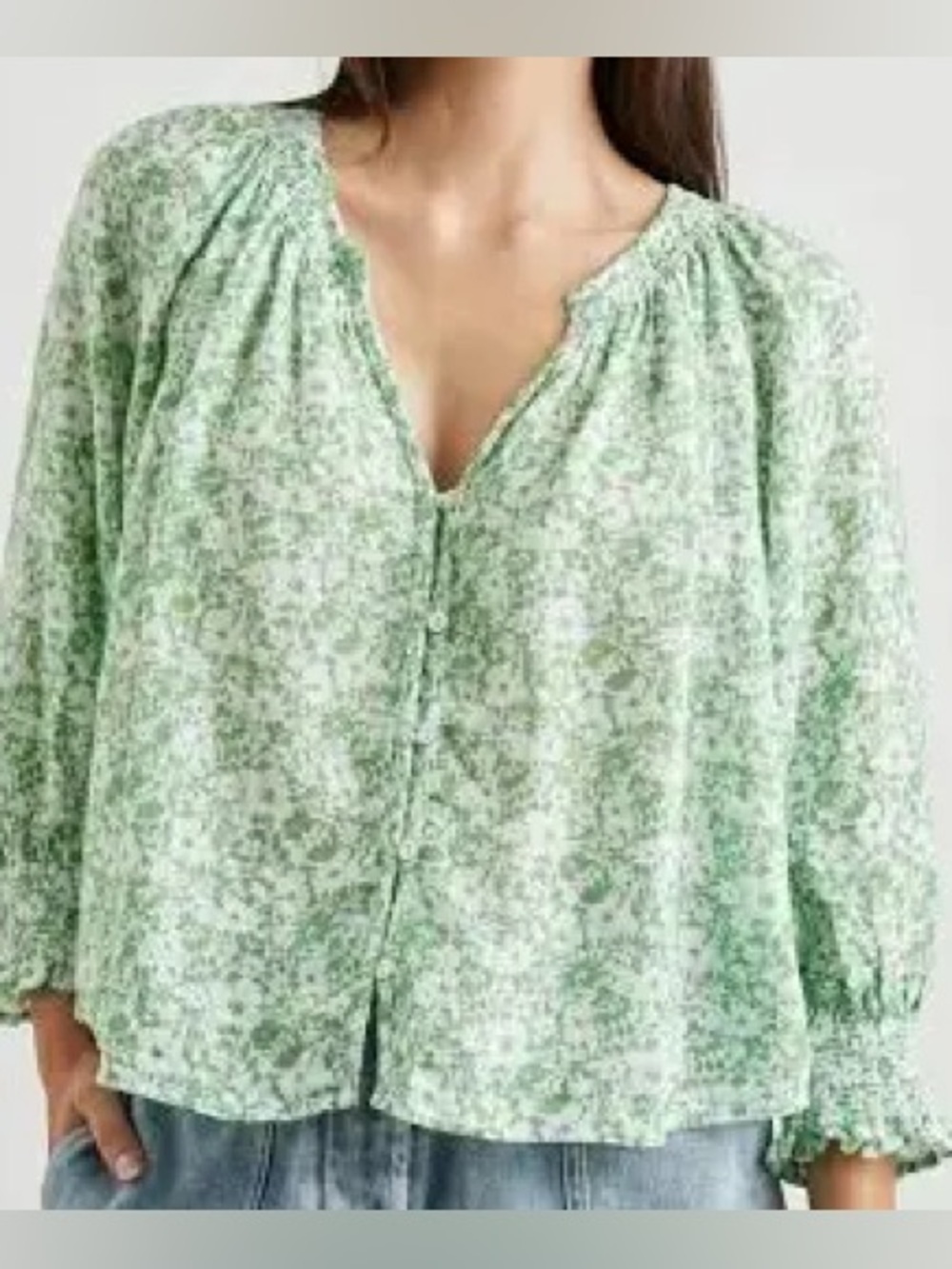 Rails Mariah Button-Front Floral Lightweight Top in Green Texture
